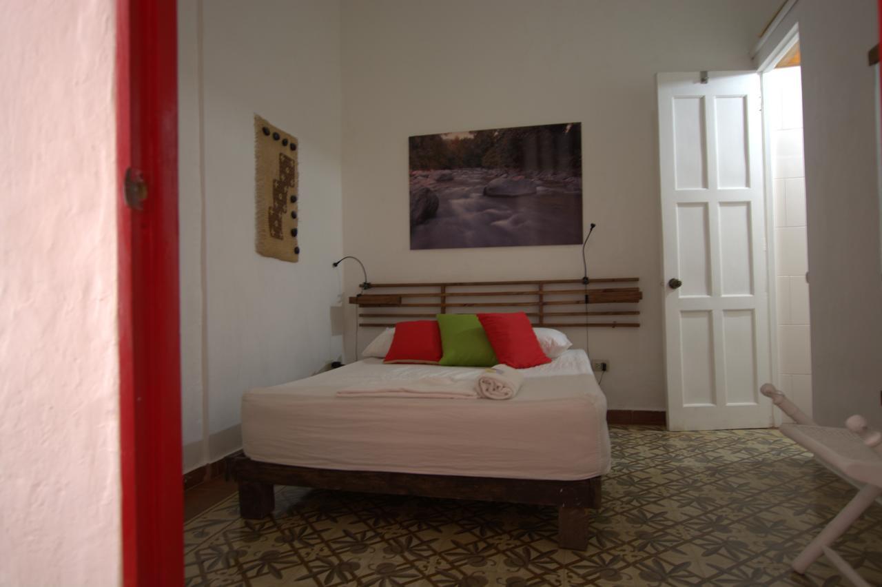 La Puerta Roja Guest House Санто Доминго Екстериор снимка